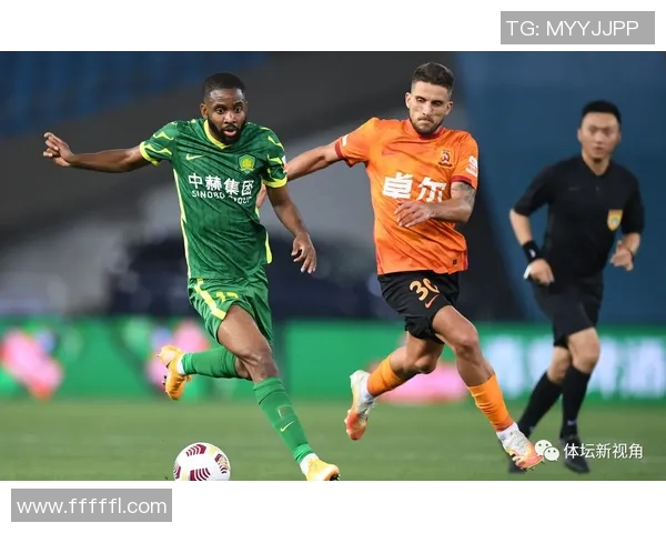 武汉足球队在城市联赛中展现速度优势的精彩表现分析与点评